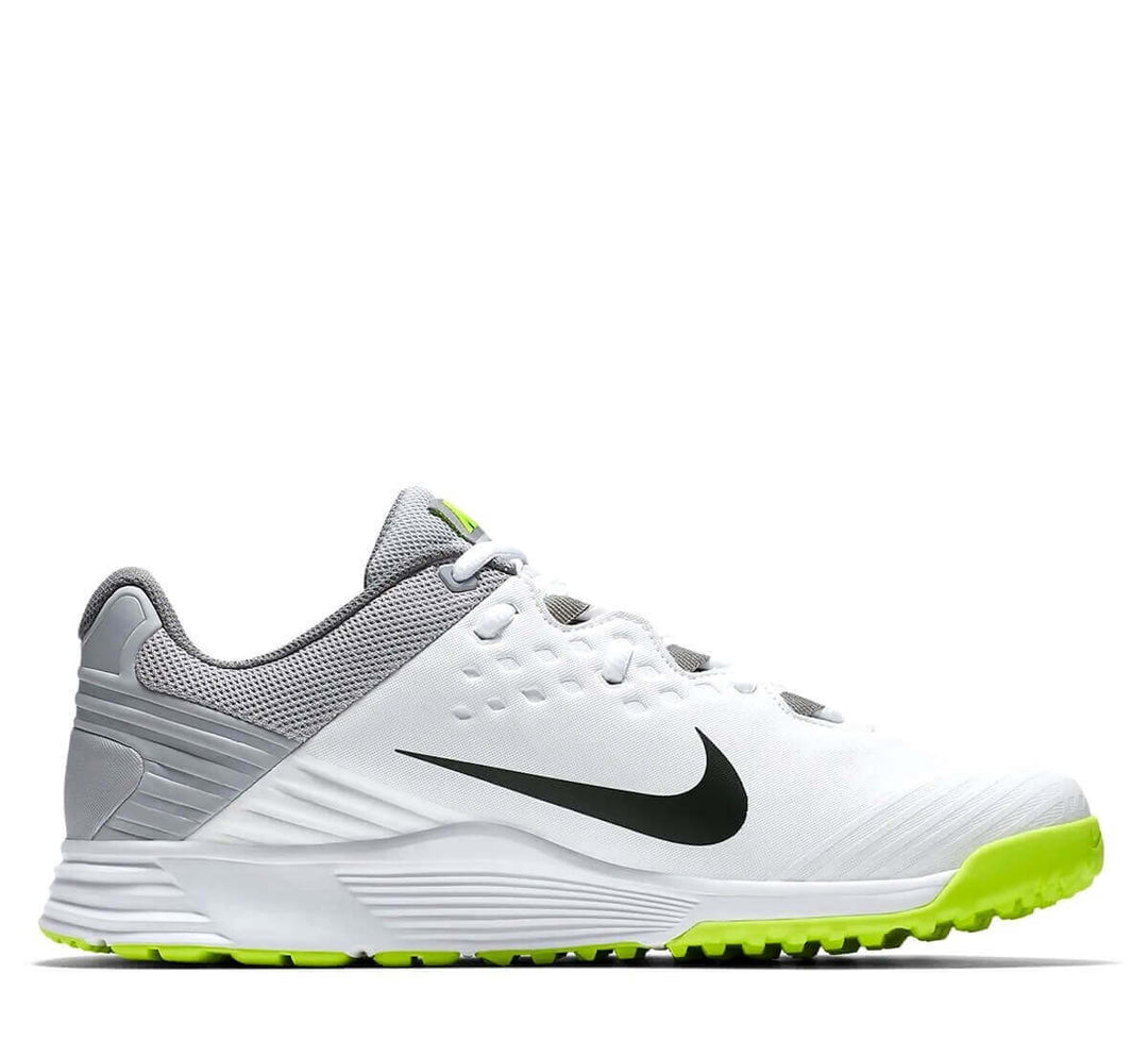 Nike potential 3 cricket shoes hot sale
